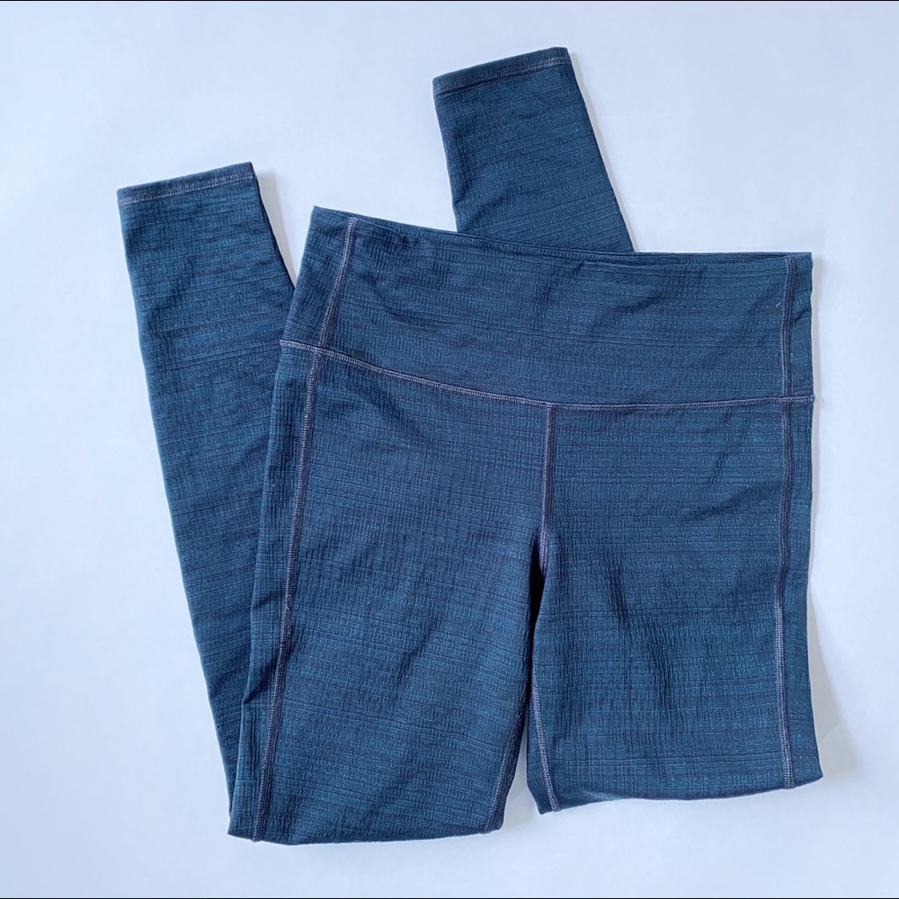 Athleta textured indigo leggings